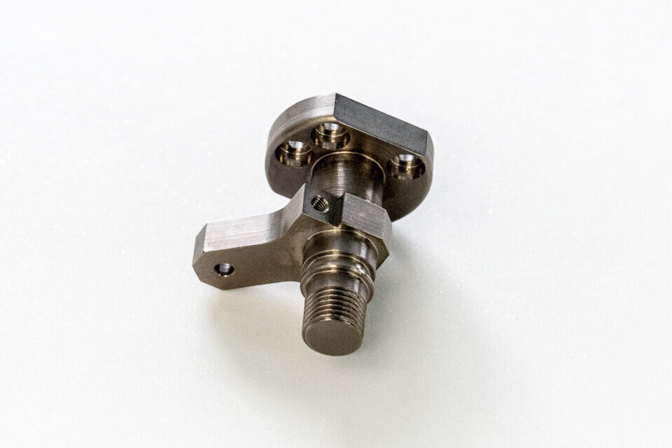 検査機器用S45C高精度異形状部品