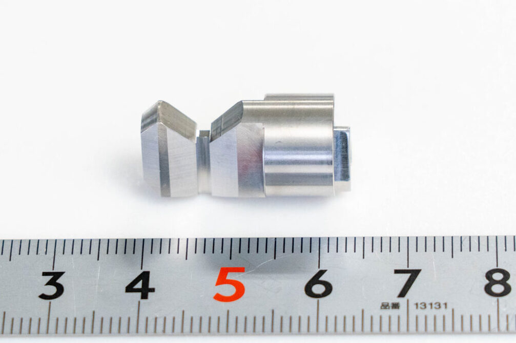 医療機器用SUS303精密部品